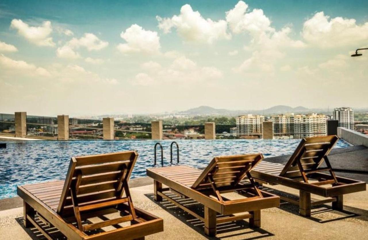 Appartement Imperio,Res - Melaka Raya -- Relax -- Pool View Extérieur photo